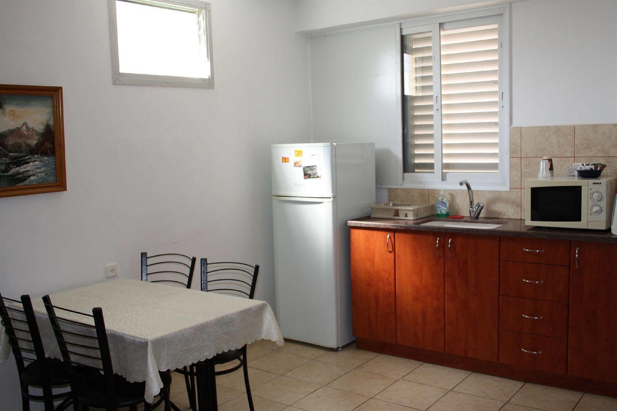 Ga'Aton Motel Nahariya Exterior photo