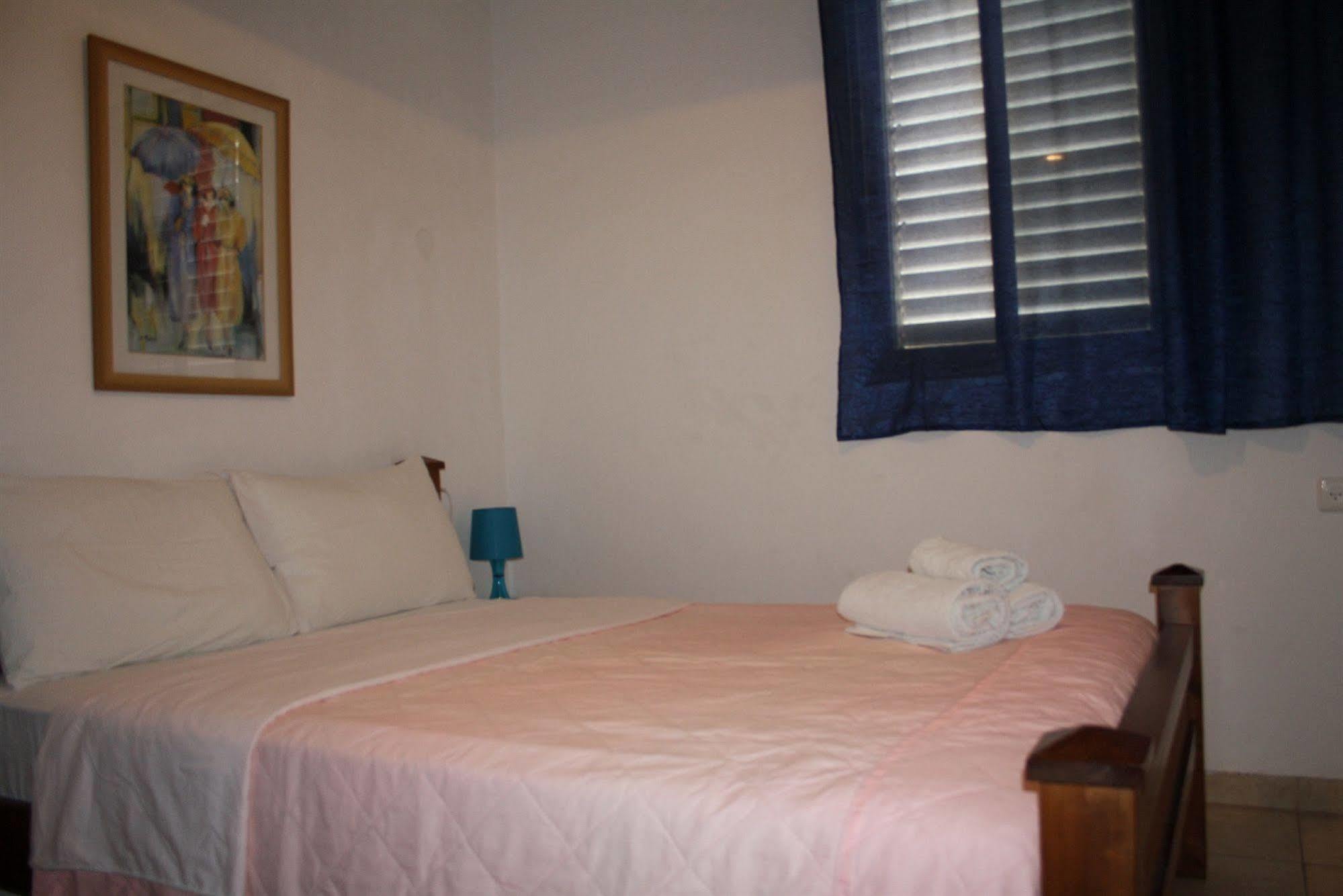 Ga'Aton Motel Nahariya Exterior photo