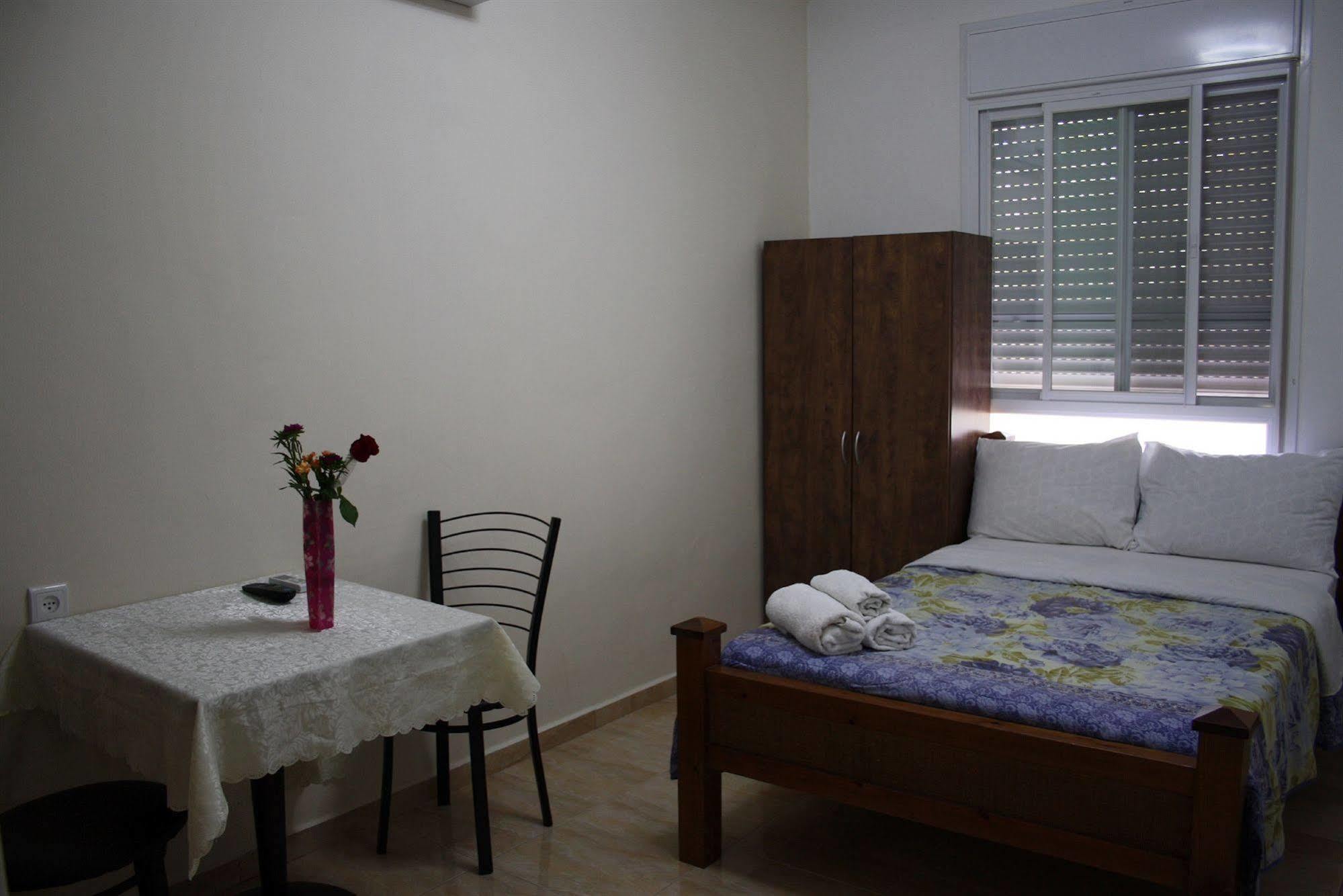 Ga'Aton Motel Nahariya Exterior photo